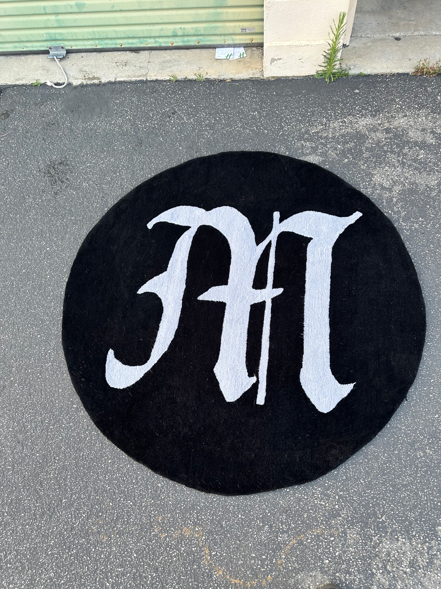 Circle Rug w/ a custom letter.